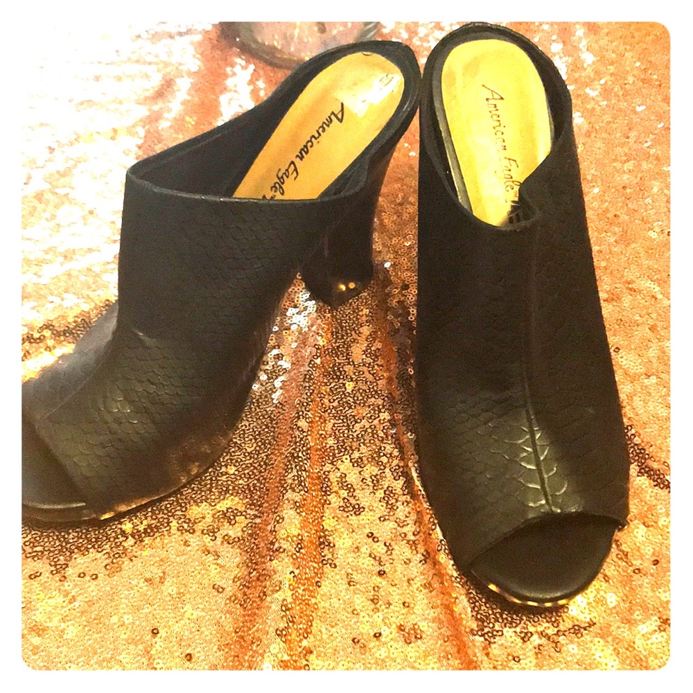American eagle heels - Picture 1 of 3